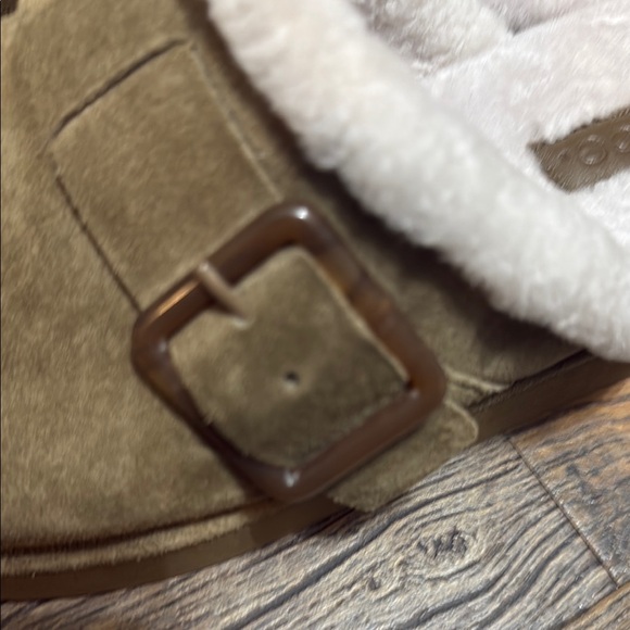 Brown Suede Slip-On Clogs with Buckle Vince size 7 - Picture 5 of 5